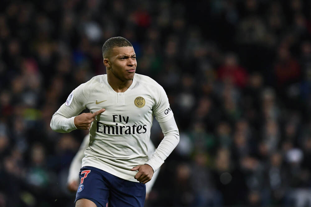 小店里的大情怀：体彩销售员的“用心服务”